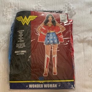 *Never Worn* Wonder Woman Costume